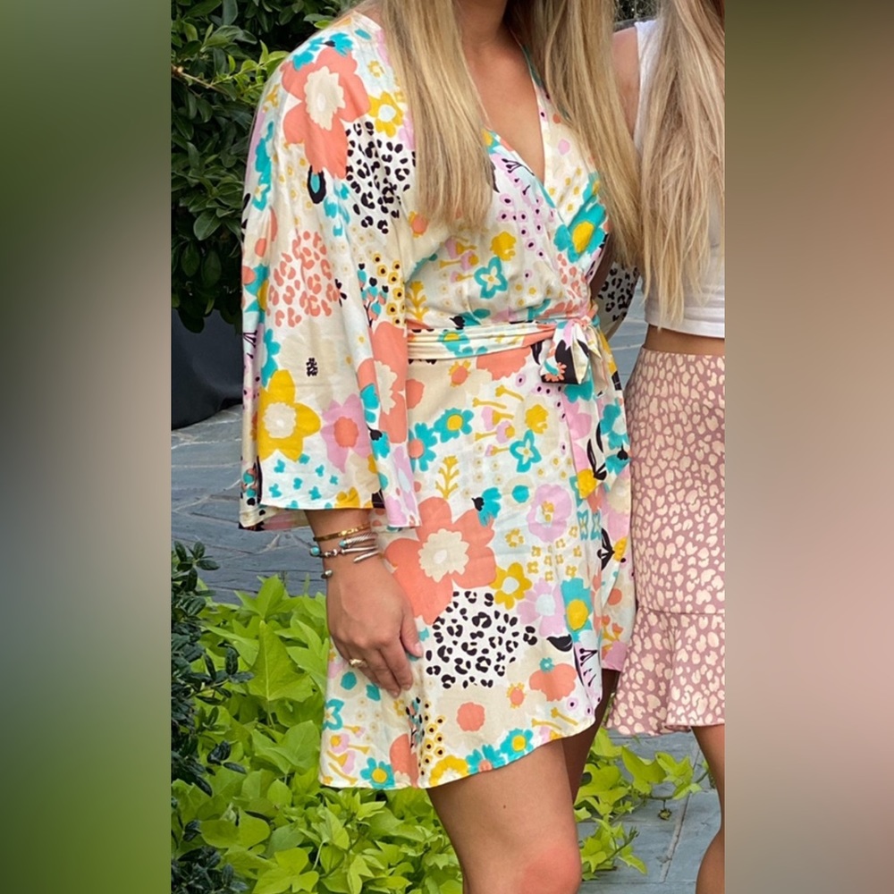 XIX PALMS Wrap Dress